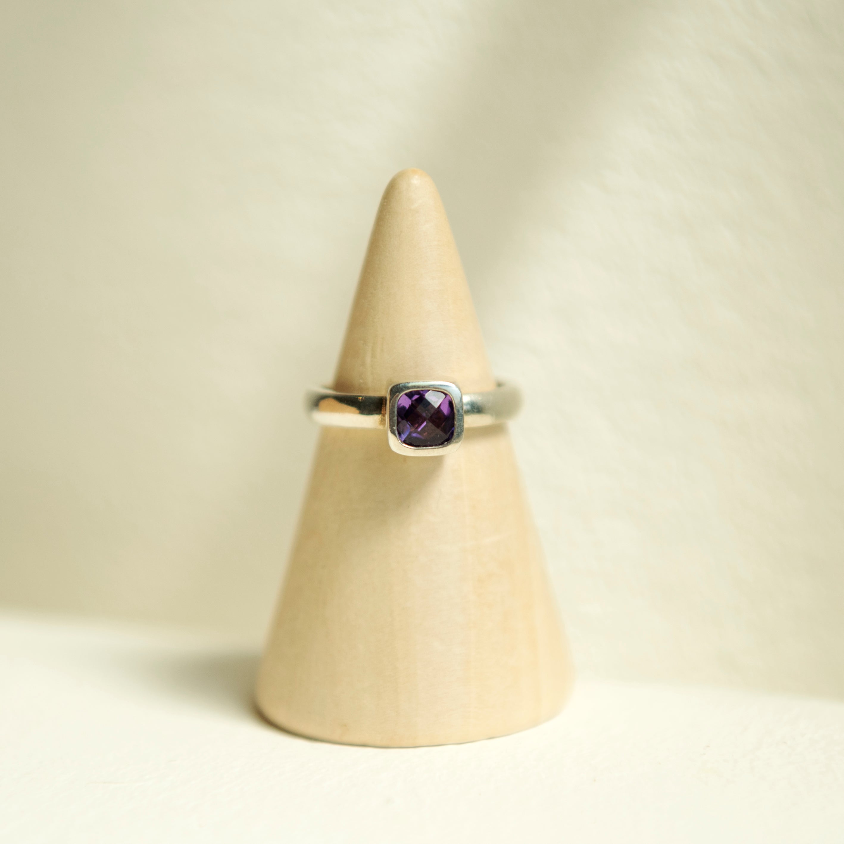 Andrea Mueller, Amethyst Ring