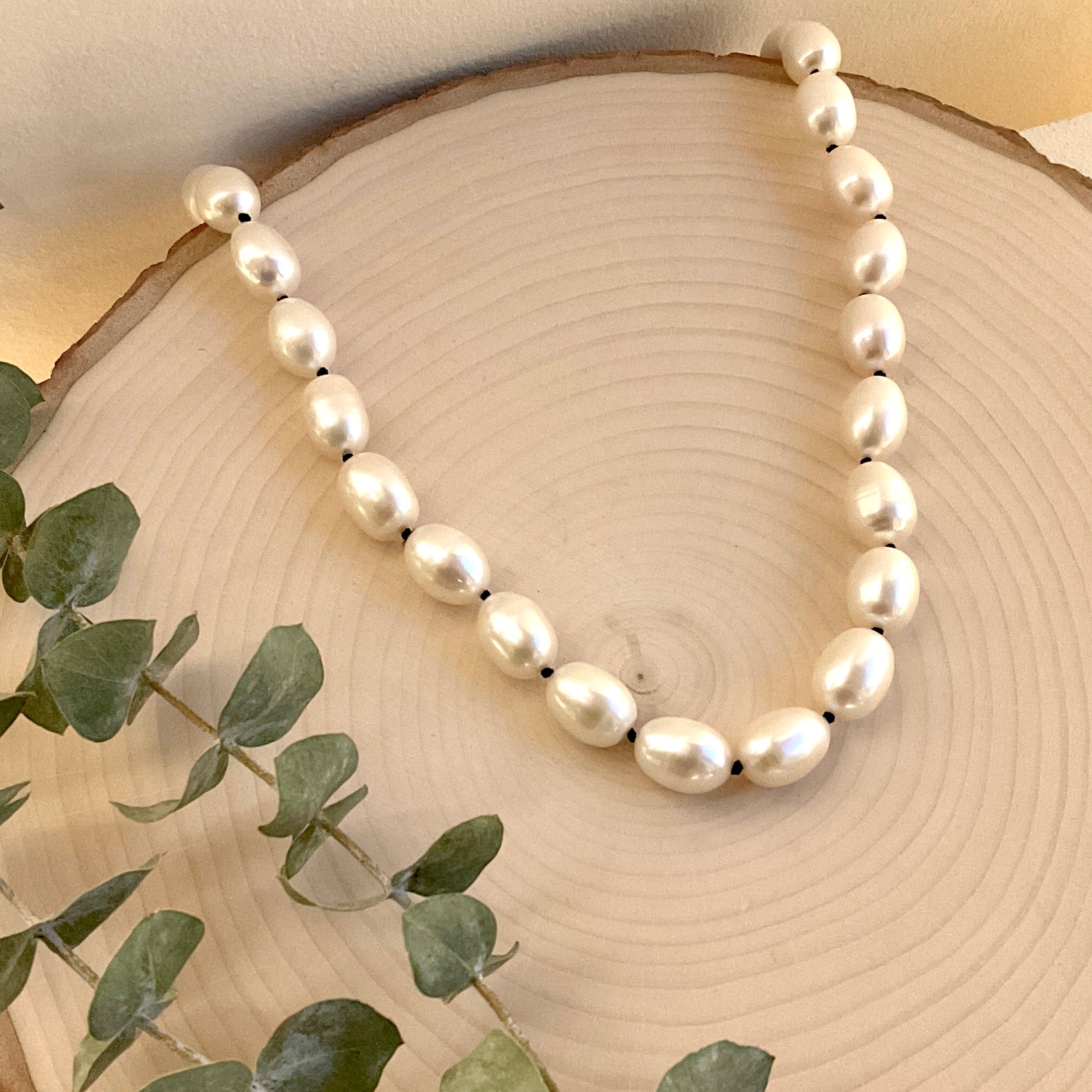 Andrea Mueller, Silk Knots Pearl Necklace