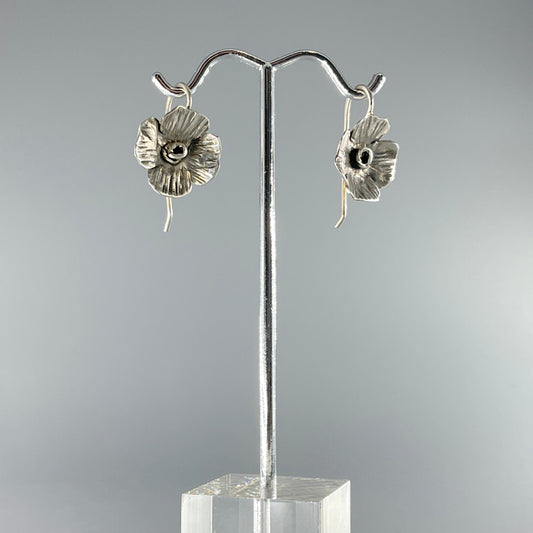 Galili Ellis, Silver Flower Earrings