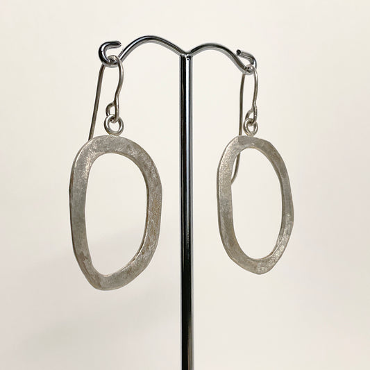 Galili Ellis, "Closed Shapes" Single Oval Dangle