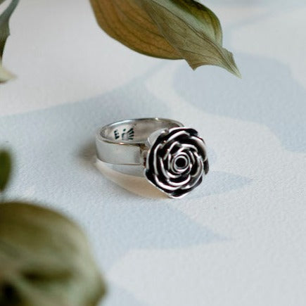 Alexandra Temple, Rose Silver Ring