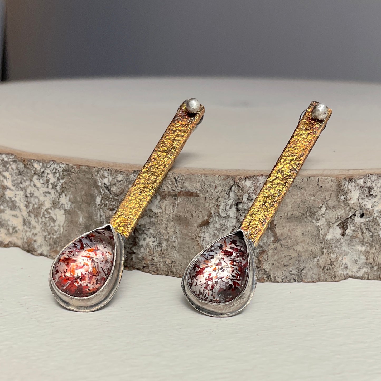Ignis Borealis, Strawberry Quartz Pendulum Earrings