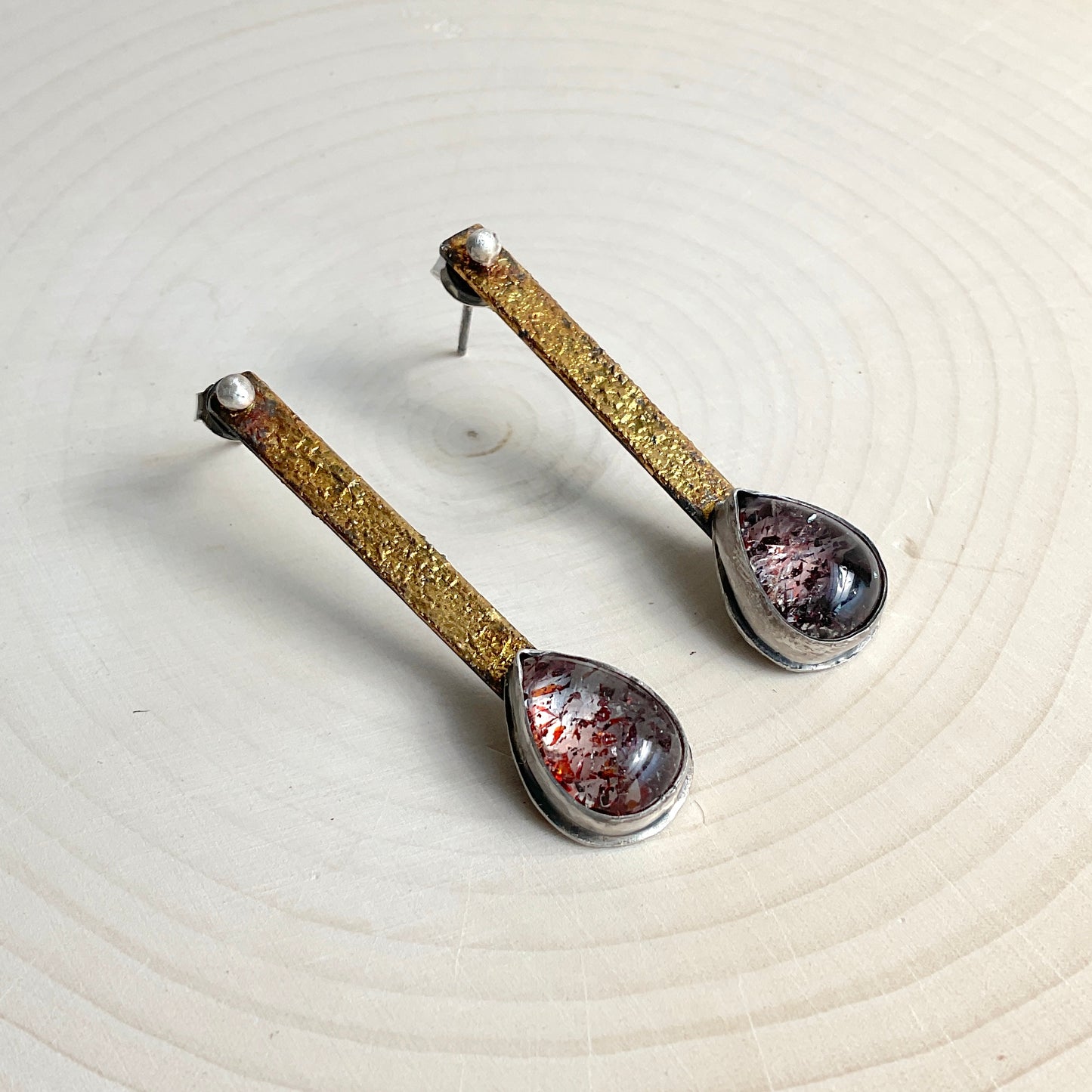Ignis Borealis, Strawberry Quartz Pendulum Earrings